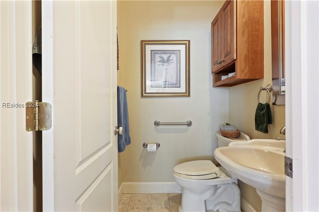 Image 22 of property listing at 22 Pointe South Trce, Bluffton, SC 29910