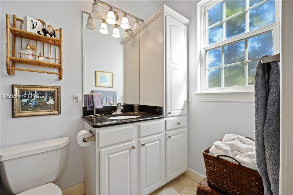 Image 38 of property listing at 22 Pointe South Trce, Bluffton, SC 29910