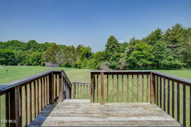 185 Thelma Hannabas Lane, Jonesborough, TN 37659
