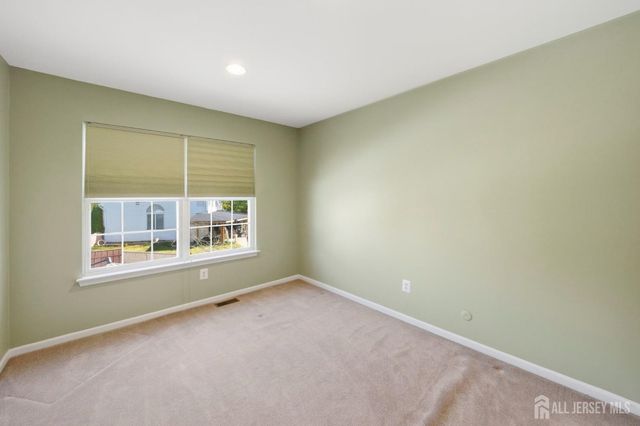 42 Hinton Street, Sayreville, NJ 08872