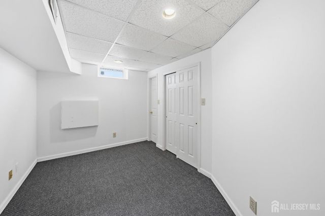 42 Hinton Street, Sayreville, NJ 08872