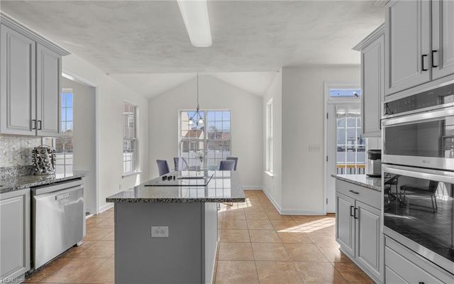 905 Ferrier CT, Virginia Beach, VA 23464