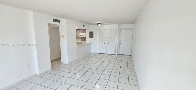 820 NW 87th Avenue 201, Miami, FL 33172