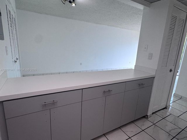 820 NW 87th Avenue 201, Miami, FL 33172