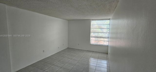 820 NW 87th Avenue 201, Miami, FL 33172