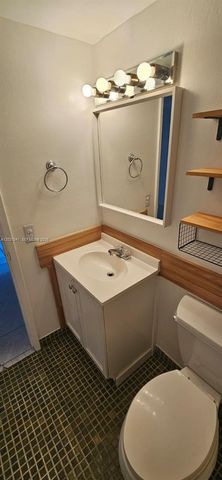 820 NW 87th Avenue 201, Miami, FL 33172