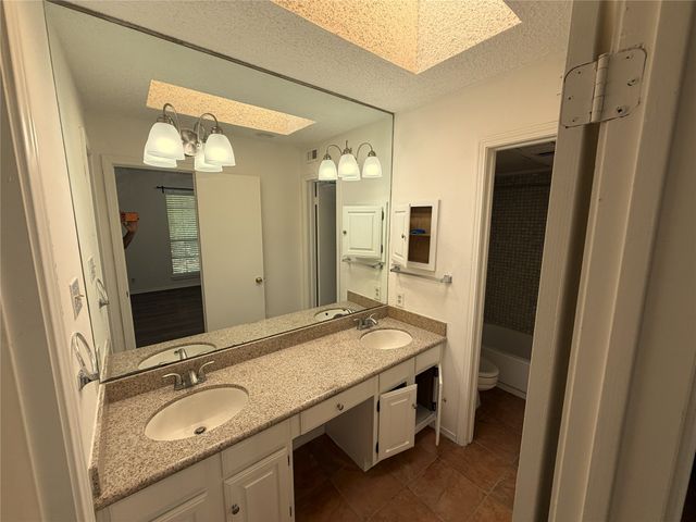 18240 Midway Road 206, Dallas, TX 75287
