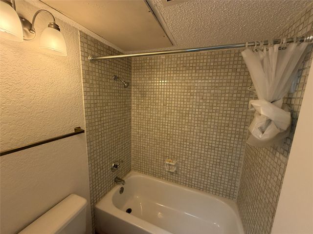 18240 Midway Road 206, Dallas, TX 75287