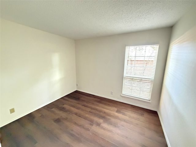 18240 Midway Road 206, Dallas, TX 75287