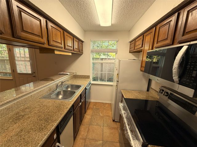 18240 Midway Road 206, Dallas, TX 75287