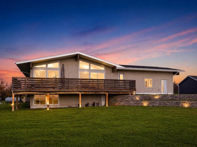 N6320 Psalms Way, Albany, WI 53502