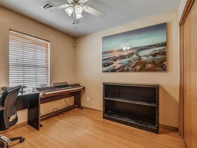 1713 N Shawnee Trail, Choctaw, OK 73020