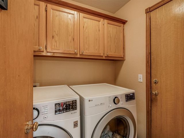 1713 N Shawnee Trail, Choctaw, OK 73020