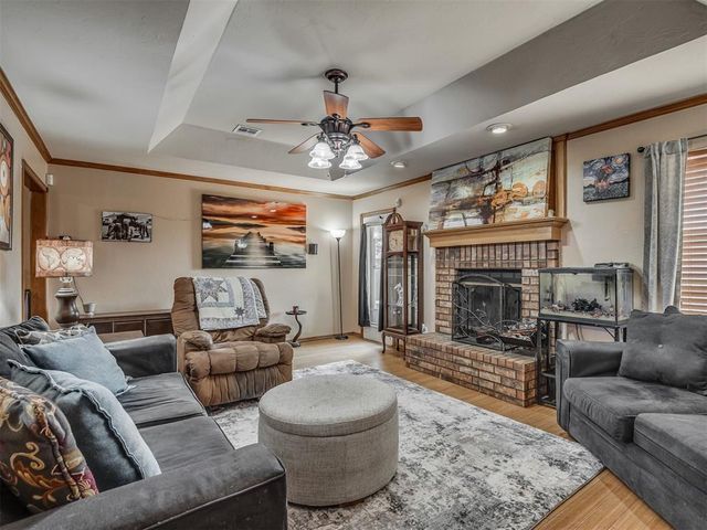 1713 N Shawnee Trail, Choctaw, OK 73020