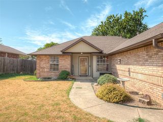 1713 N Shawnee Trail, Choctaw, OK 73020