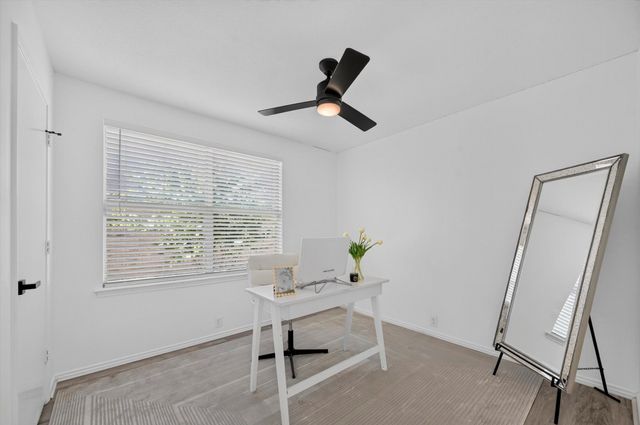 1720 Dartmouth Drive, Glenn Heights, TX 75154