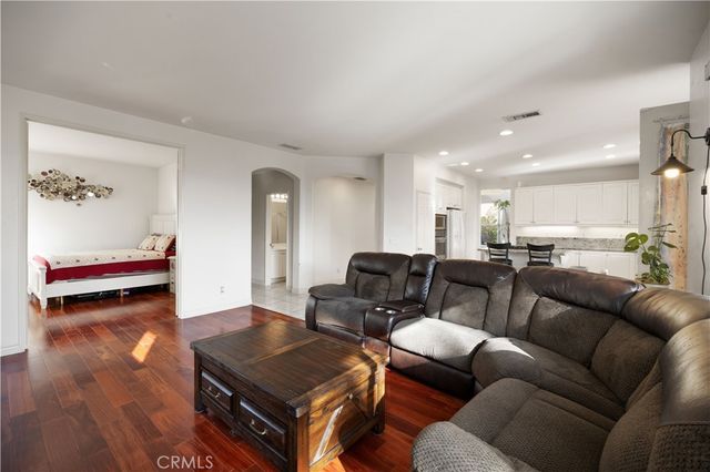 16275 Crescent Moon Court, Riverside, CA 92503