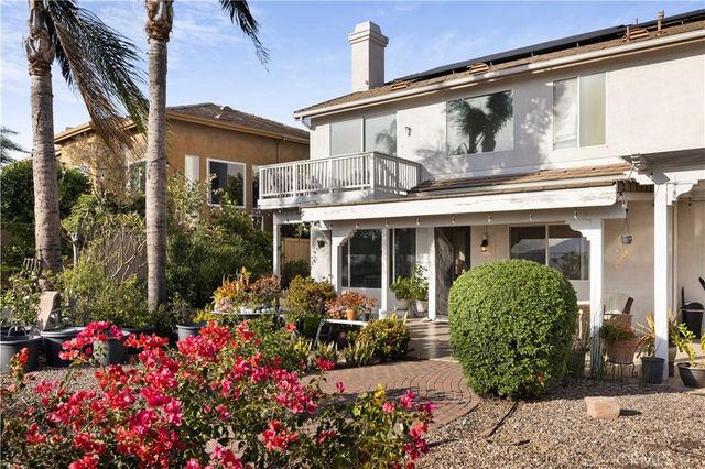 16275 Crescent Moon Court, Riverside, CA 92503
