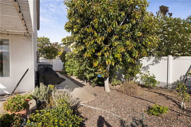 16275 Crescent Moon Court, Riverside, CA 92503