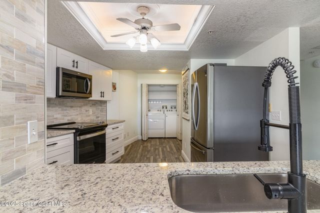 102 Riverside Drive, 203, Cocoa, FL 32922