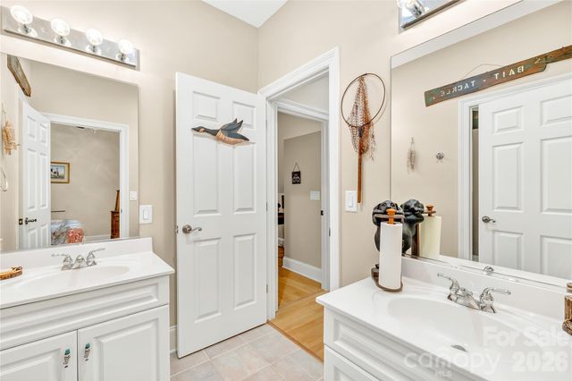 569 Living Waters Drive, Great Falls, SC 29055