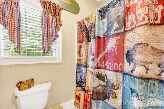 569 Living Waters Drive, Great Falls, SC 29055