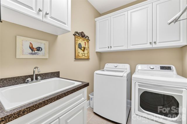 569 Living Waters Drive, Great Falls, SC 29055