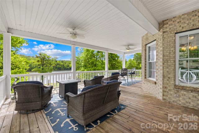569 Living Waters Drive, Great Falls, SC 29055