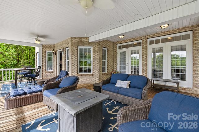 569 Living Waters Drive, Great Falls, SC 29055
