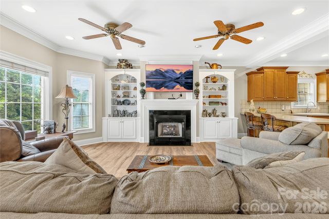569 Living Waters Drive, Great Falls, SC 29055