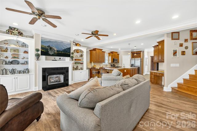 569 Living Waters Drive, Great Falls, SC 29055