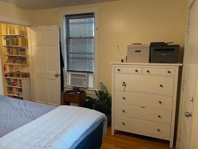 25 Andrew St 2, Cambridge, MA 02139