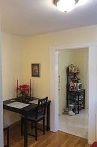 25 Andrew St 2, Cambridge, MA 02139