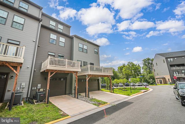 2646 VELOCITY RD, Herndon, VA 20171