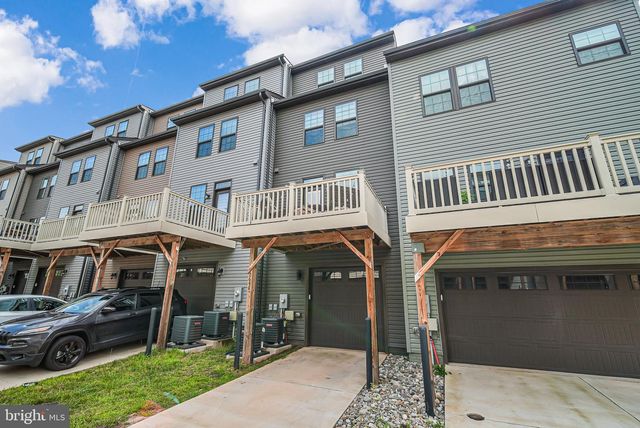 2646 VELOCITY RD, Herndon, VA 20171