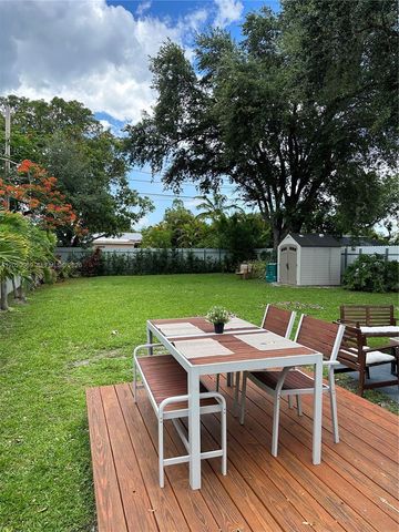 435 NE 71st St, Miami, FL 33138
