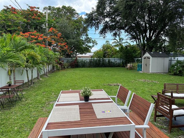 435 NE 71st St, Miami, FL 33138