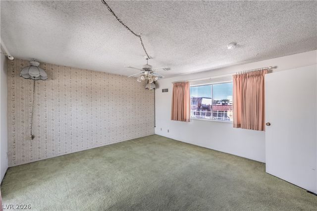 3851 Remount Drive, Las Vegas, NV 89121