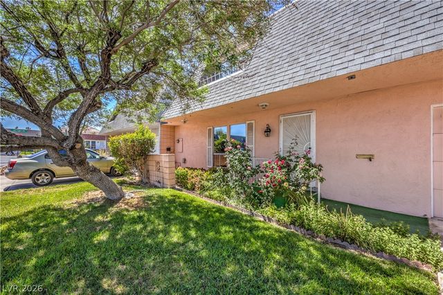 3851 Remount Drive, Las Vegas, NV 89121