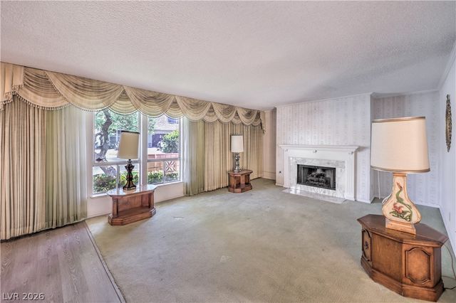 3851 Remount Drive, Las Vegas, NV 89121