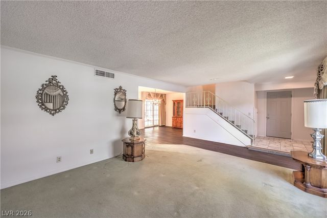 3851 Remount Drive, Las Vegas, NV 89121