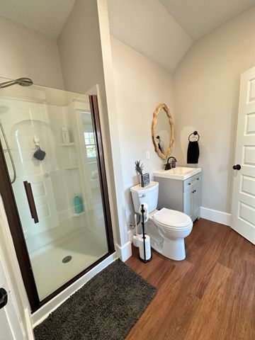 59 E Benton Street, Winterset, IA 50273