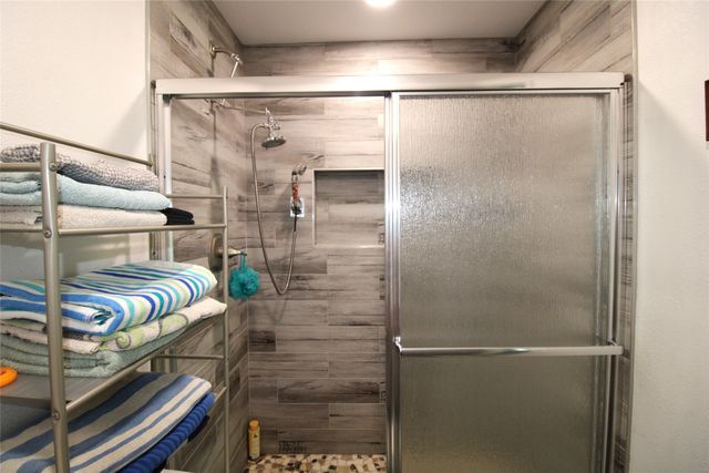 1440 VZ County Road 2410, Canton, TX 75103