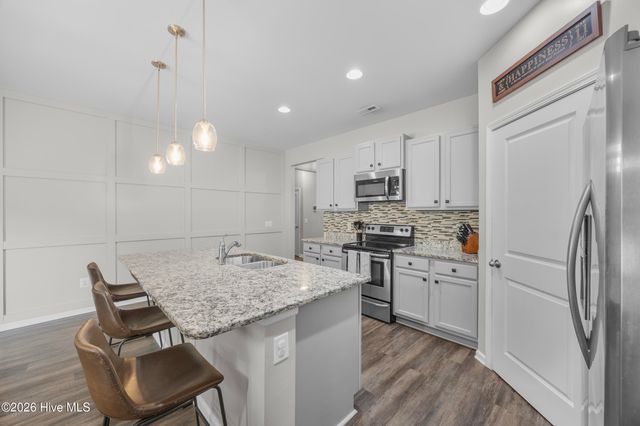691 Avington Lane NE, Leland, NC 28451