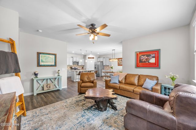 691 Avington Lane NE, Leland, NC 28451