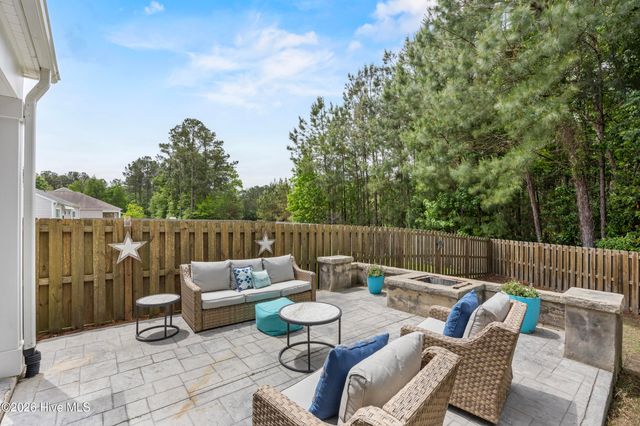 691 Avington Lane NE, Leland, NC 28451