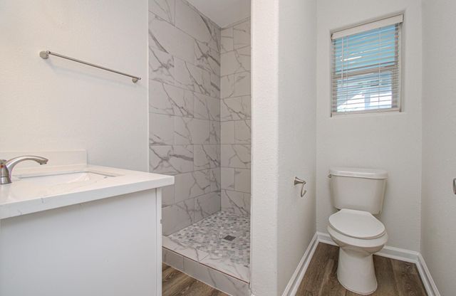 2617 Avenue L, Galveston, TX 77550