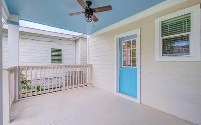 2617 Avenue L, Galveston, TX 77550