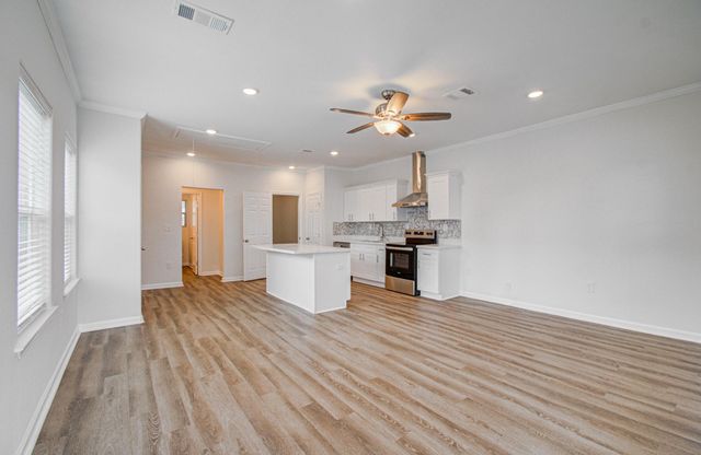 2617 Avenue L, Galveston, TX 77550