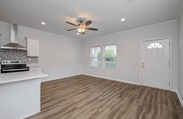 2617 Avenue L, Galveston, TX 77550